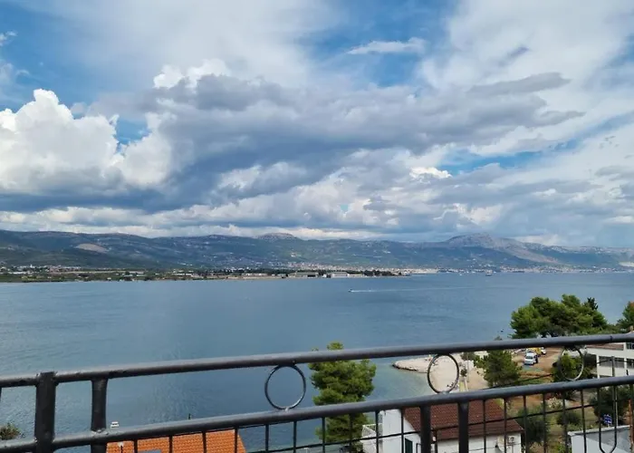 Ciovo Hébergement de vacances Trogir